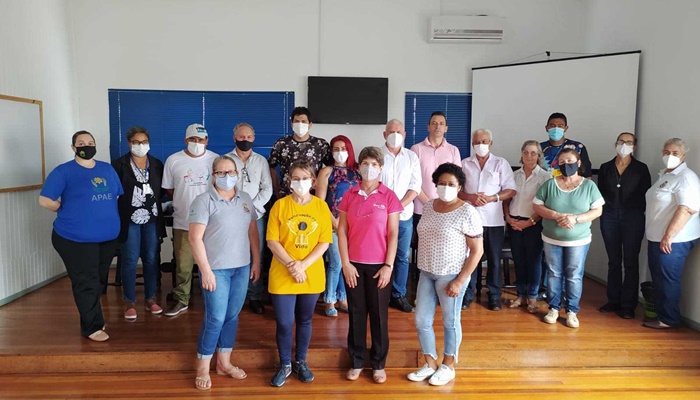 Guaraniaçu - Prefeito participa da posse dos novos membros titulares e suplentes do Conselho Municipal de Saúde